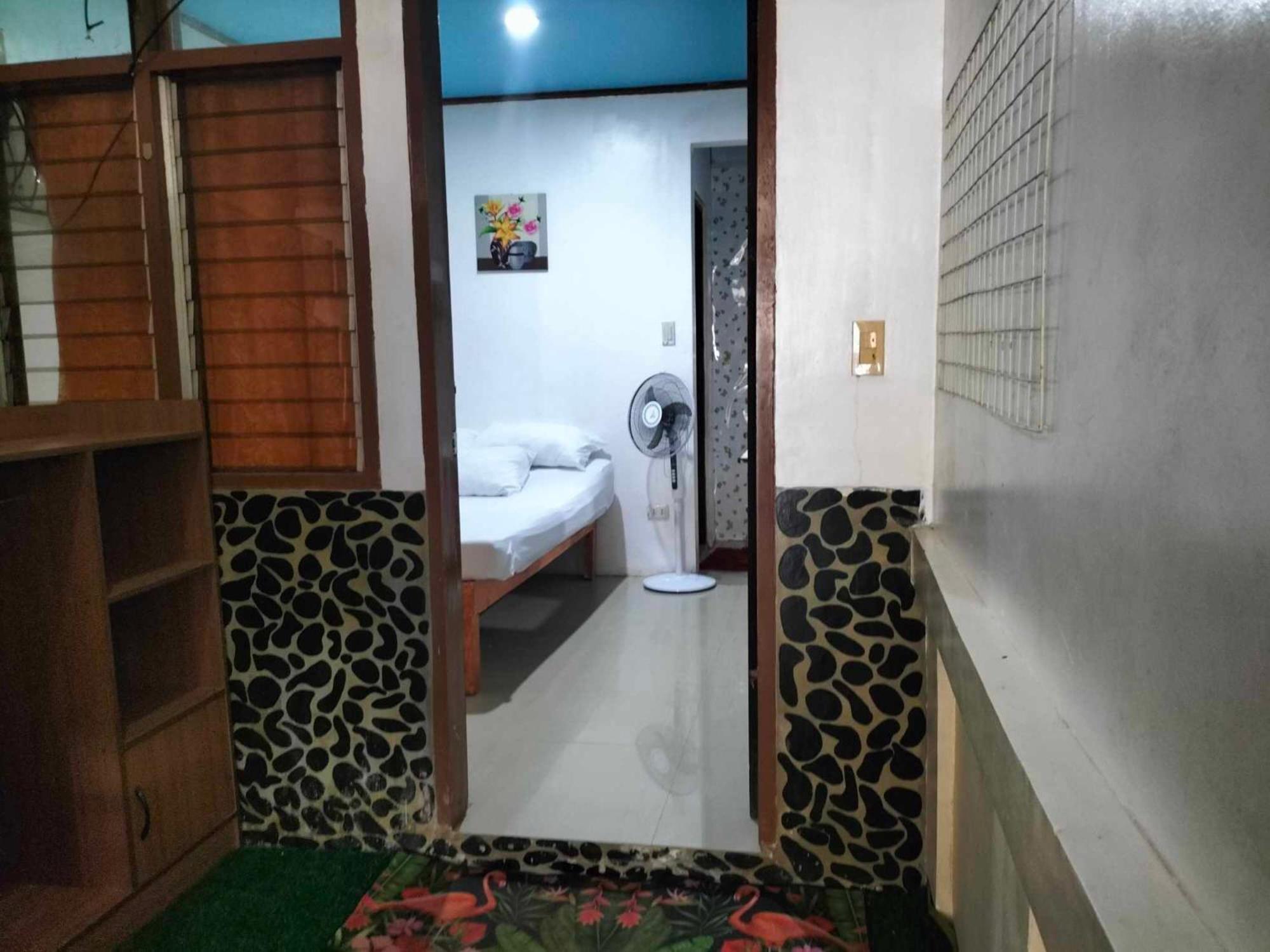 Brenmariel Tourist Inn Ель-Нідо Екстер'єр фото